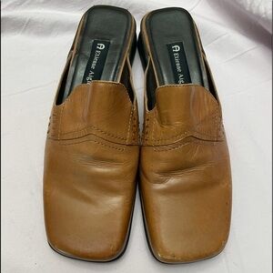 ETIENNE AIGNER DUCH TOA SANDALS SIZE 9